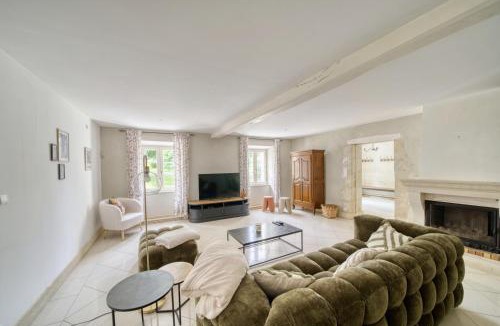 Ozillac House | Grand Gîte 15p Vignoble - 300m - 5ch Ozillac