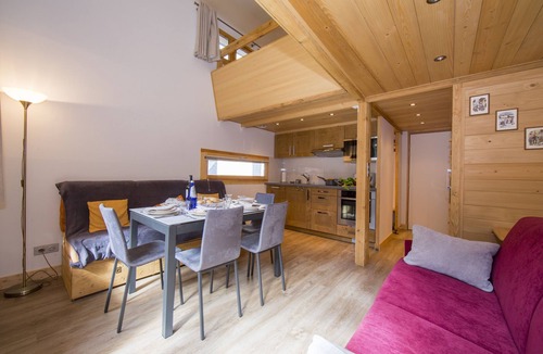 Argentiere Apartment | Grand Roc B121 260m from Slopes, View & Parking, Argentière (Chamonix), France