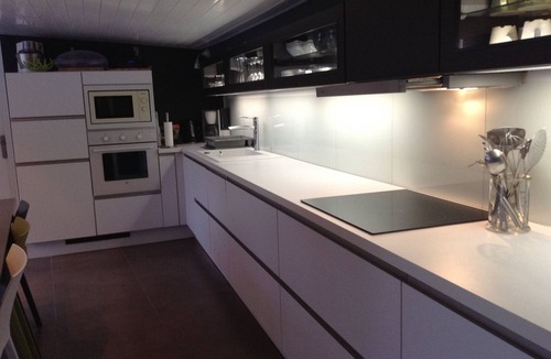 Andernos-les-Bains House | Grand Standing air-conditioned family home with heated spa pool and sauna.