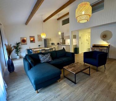 Floirac Apartment | Grand T2 proche Bordeaux et Arkea Arena, Netflix, Wifi, Nespresso