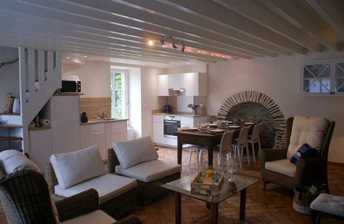 Cancale House | ⭐ "Grande Île": Authentic charm, the GR trail just down the street ⭐