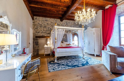 Cruet Bed & Breakfast | Guest Room – Château de la Rive – 2 Guests