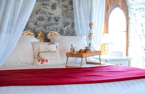 Cruet Bed & Breakfast | Guest Room – Château de la Rive – 2 Guests