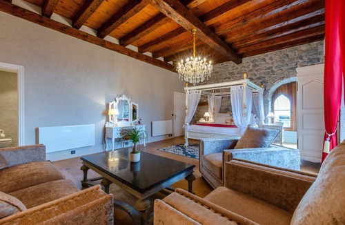 Cruet Bed & Breakfast | Guest Room – Château de la Rive – 2 Guests