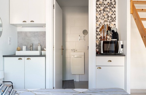 Saint-Savin Bed & Breakfast | Guest Room 'Chambre Famille' with Shared Pool, Terrace, and Air Conditioning