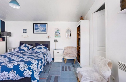 La Jarrie Bed & Breakfast | Guest Room “Lajarrieleduc” with Shared Terrace, Garden, and Wi-Fi