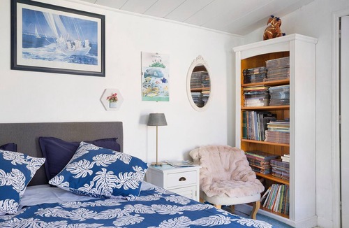 La Jarrie Bed & Breakfast | Guest Room “Lajarrieleduc” with Shared Terrace, Garden, and Wi-Fi