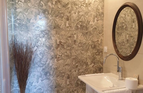 Bazouges-sur-le-Loir Bed & Breakfast | Guesthouse near La Flèche, PMR adapted, pets allowed, breakfast included