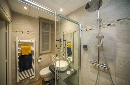 Bagneres-de-Bigorre Hotel | Hôtel Ô Chiroulet