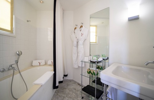 Old Town Hotel | Hôtel Le Y Saint-Tropez