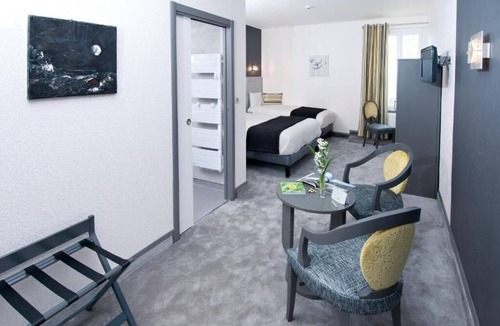 Saint-Etienne-de-Fursac Hotel | Hôtel Nougier