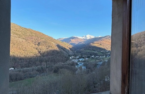 Aspin-en-Lavedan Apartment | HochEck, le Coin d'en Haut, at the foot of the Pyrenees!