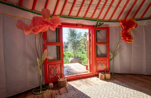 Plan-d'Aups-Sainte-Baume House | Holiday Home “Yourte Bulle De Sainte-Baume” with Wi-Fi