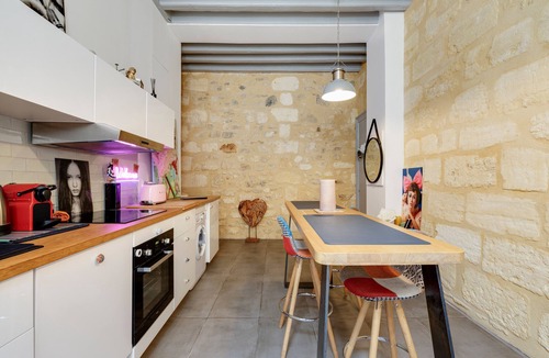 Capucins - Victoire Apartment | Holiday Apartment "Perle Rare Au Coeur De Bordeaux" with Wi-Fi