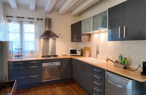 Roussines House | Holiday Home 'Domaine De Bellac - 32 Guests' with Private Pool, Terrace and Wi-Fi