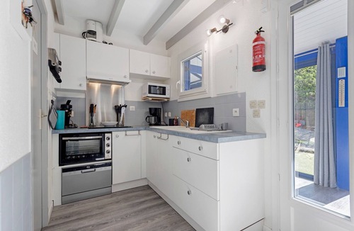 Carcans House | Holiday Home in Carcans – Terrace, Air Conditioning, Near the Lake