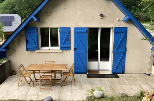 Prechac House | Holiday Home "L'oustal De Préchac 1" with Mountain View, Private Terrace & Wi-Fi