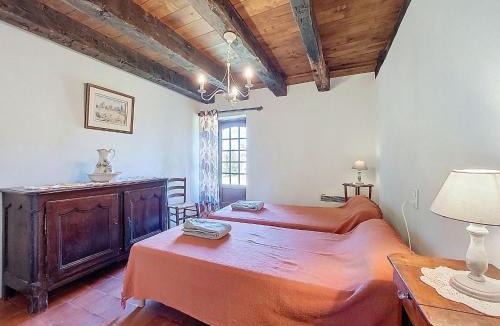 Jayac House | Holiday Home Le Petit Gîte by Interhome