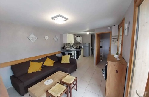 Beranger Apartment | Homerez - Apt. Les Belleville