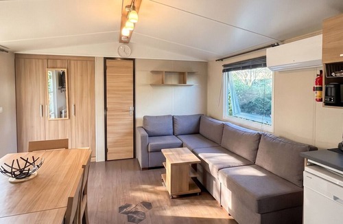 Les Mathes House | Homerez - Bungalow near Les Mathes