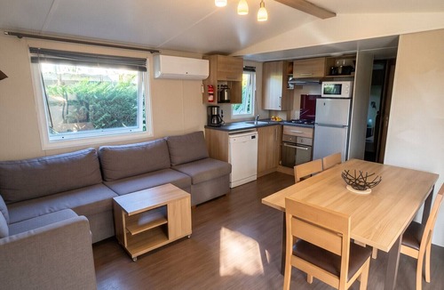 Les Mathes House | Homerez - Bungalow near Les Mathes