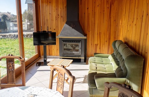 Darazac Ski Chalet | Homerez - Chalet in Darazac