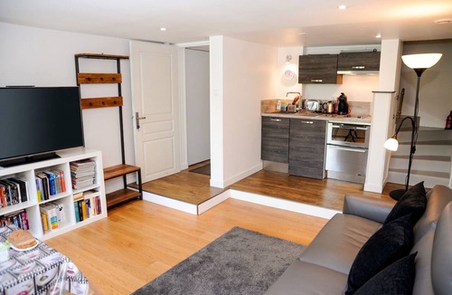 Cognac Apartment | Homerez - Flat in Cognac
