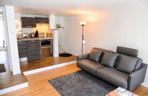 Cognac Apartment | Homerez - Flat in Cognac