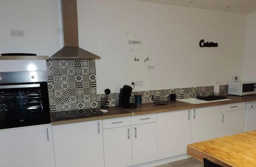 Saint-Pierre-de-Clairac House | Homerez - House for 7 ppl. with swimming-pool at Saint-Pierre-de-Clairac