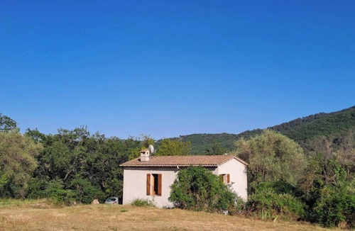 Le Bar-sur-Loup House | Homerez - House in Le Bar-sur-Loup