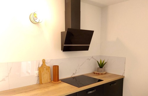 Escragnolles Apartment | Homerez - Spacious appartement for 6 ppl. with terrace at Escragnolles
