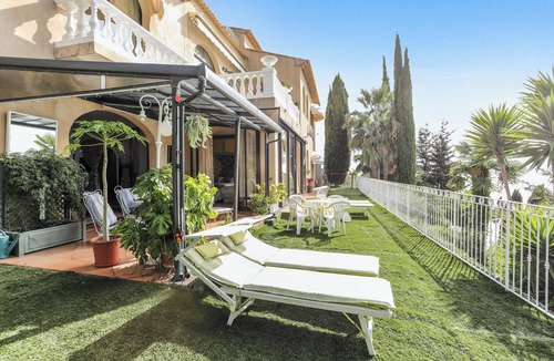 Menton Apartment | Homerez - Studio with private pool in Menton