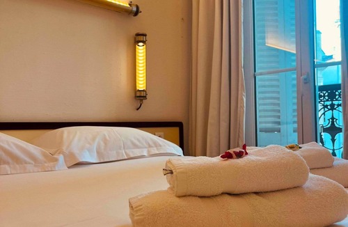 Bordeaux Golden Triangle Hotel | Hotel des Grands Hommes - Bordeaux Centre