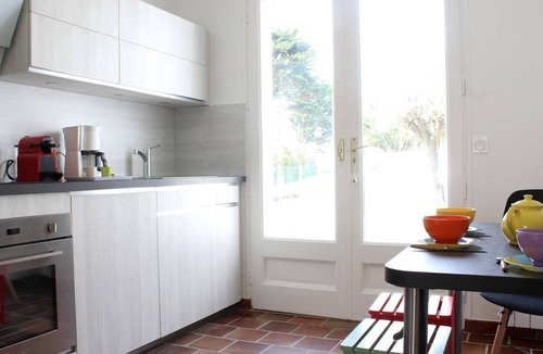 Domino House | House 100m from beach, 3 bedrooms, private parking