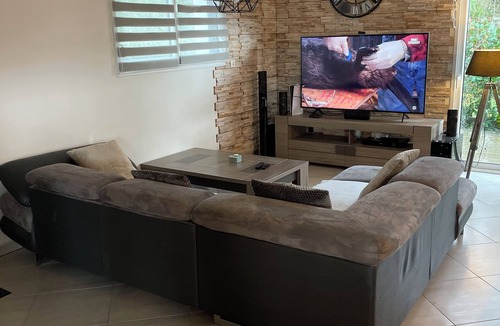 Coex House | House 128m2 10 min from the beach
