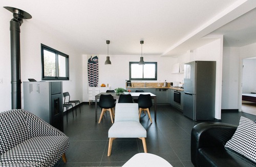 Prefailles House | House 300 m Sea and Beach