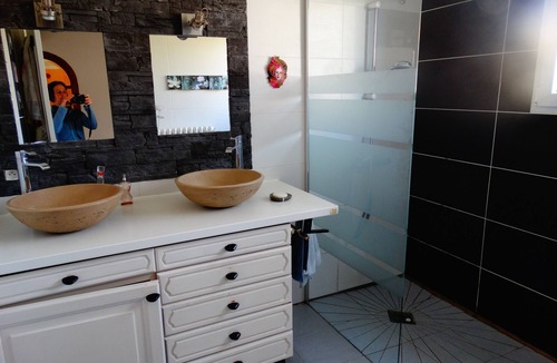 Tharon-Plage House | House 400 m from the beach and port, 5 people