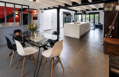 La Rochelle House | House for 11 people with a pool in La Rochelle