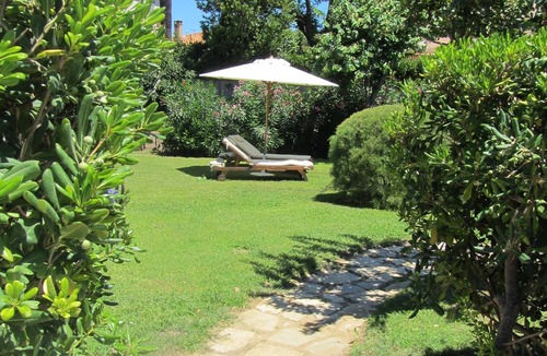 Saint-Tropez City Centre House | House, greenery and pool in the heart of Saint-Tropez.