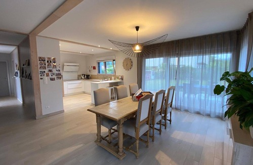 Anthy-sur-Leman House | House near the lake and at the foot of the mountains