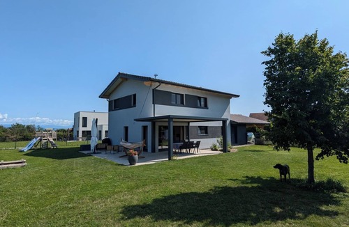 Anthy-sur-Leman House | House near the lake and at the foot of the mountains