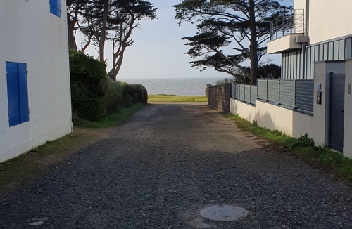 Prefailles House | House Préfailles sleeps 12, Sea view