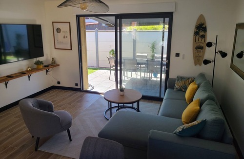 Pyla-sur-Mer House | House with heated and secured swimming pool Pyla sur Mer, 2min walk to the beach