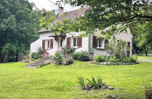 Lavenay House | House with large garden and petanque game. Ideal at any time !