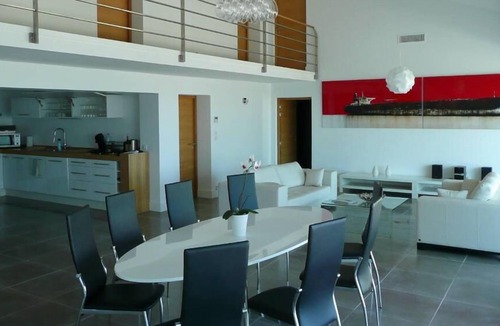 Hyeres Villa | Hyeres Les Palmiers: House / Villa - HYERES LES PALMIERS