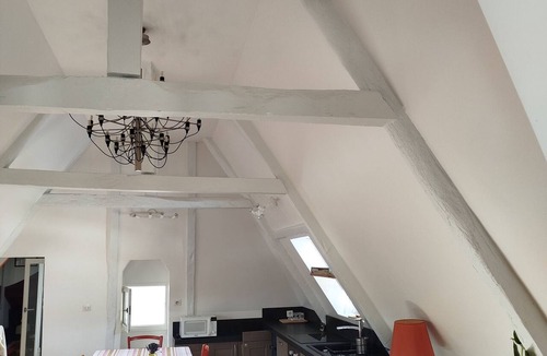 Quimper Apartment | Hyper center, charm, view of the cathedral, pedestrian street