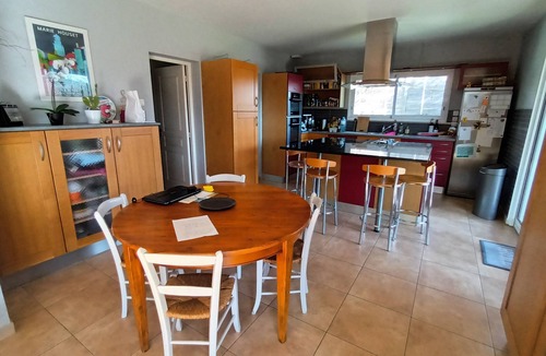 Oudon House | Ideal family home in the Loire Valley + 300m swimming beach