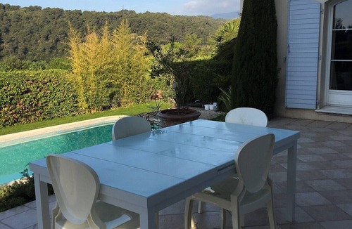 Vence House | Idyllic setting Bastide family view Saint Paul de Vence and sea