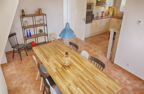 Joyeuse Villa | Impressive villa overlooking the hill