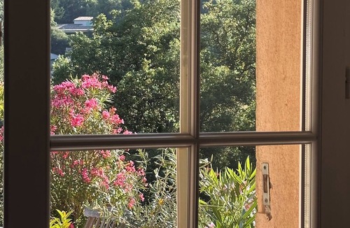 La Garde-Freinet Apartment | Independent Apartment in a Villa, 1 km from the Village